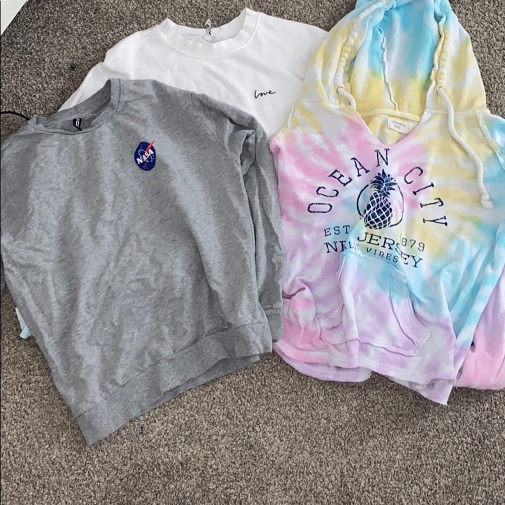 Set of 3 sweatshirts